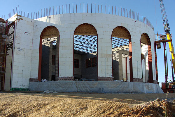 With Fox Blocks you can easily transition between varied wall widths, concrete thicknesses & R-Values